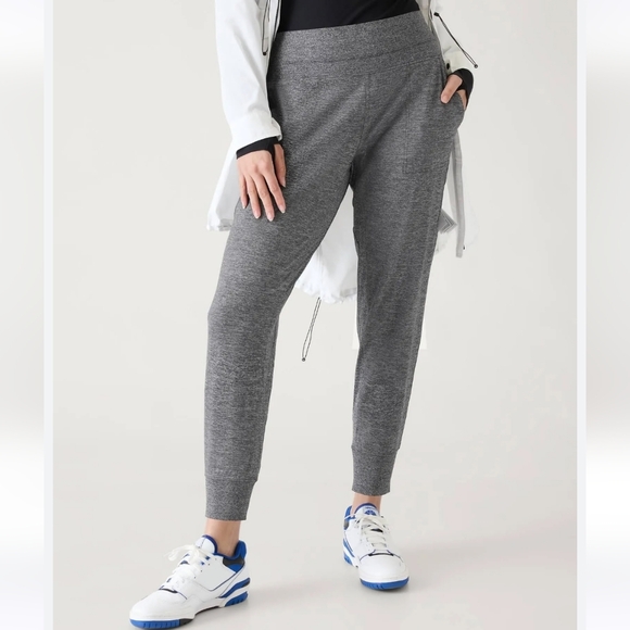 Athleta Venice Joggers, Size Small - Picture 4 of 11